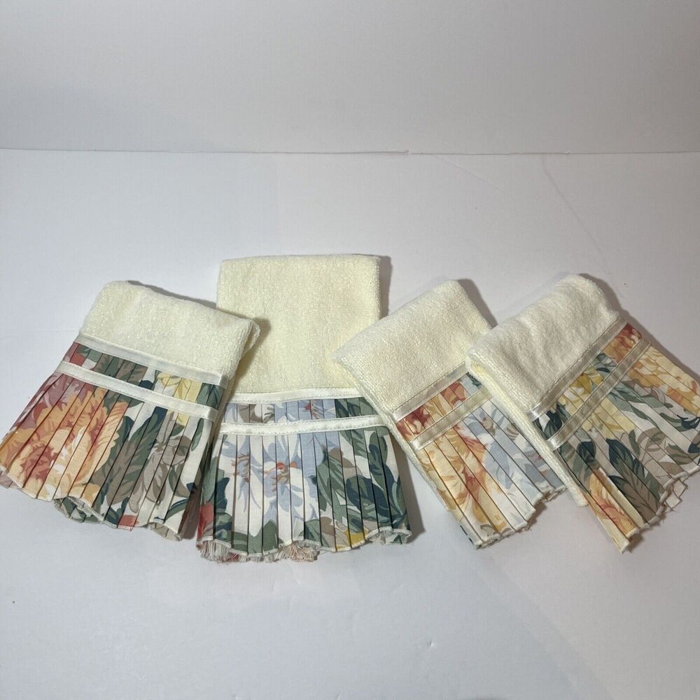 NEW Avanti 4 Hand Towel Wash Cloths - Set Of 1 Hand Towel & 3 Wash Cloths